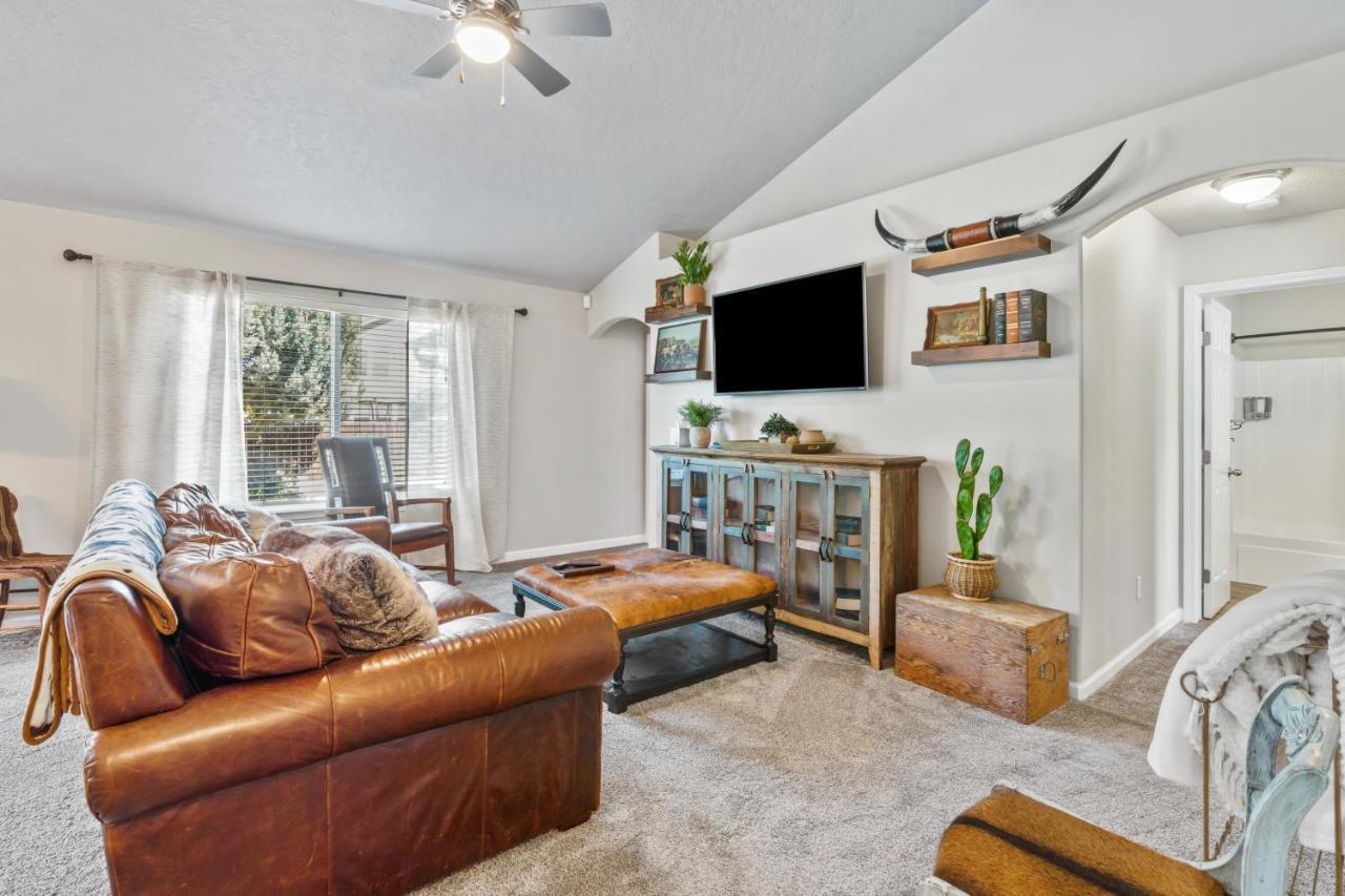Southwestern Style 4 Bedroom Nampa Home Sleeps 16! Eksteriør bilde